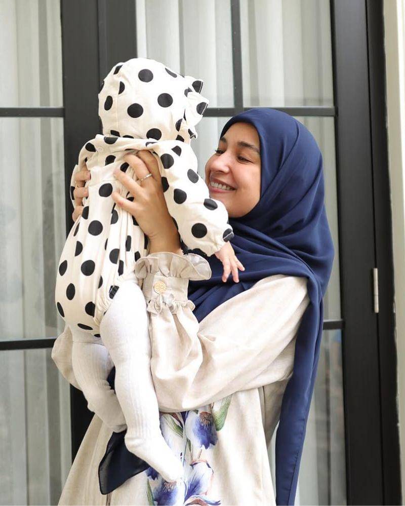 Instagram.com/shireensungkar